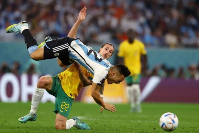 必赢登录-梁熙明：斯卡洛尼用人别摇摆，想想32年前的意大利！